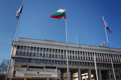 По инициатива на вицепремиера Мария Габриел, за първи път от 15 години насам ще бъде актуализиран базисният размер на командировъчните средства на дългосрочно командированите служители в българските дипломатически представителства