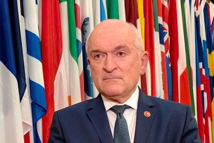 Служебният премиер участва в Министерската среща на Съвета на ОИСР през май 2024 г. и се срещна с генералния секретар  Матиас Корман