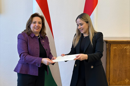 Посланик Мария Ангелиева връчи копия на акредитивните си писма