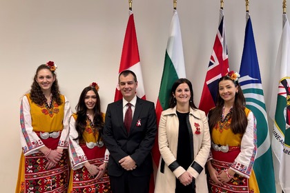 Посолството на Р България в Отава издигна българското знаме в канадската столица за Националния празник - 3 март