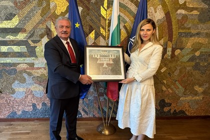 Minister Petrova Met with Representatives of the Foundation of the Bulgarian Orthodox Churches in Istanbul and Edirne
