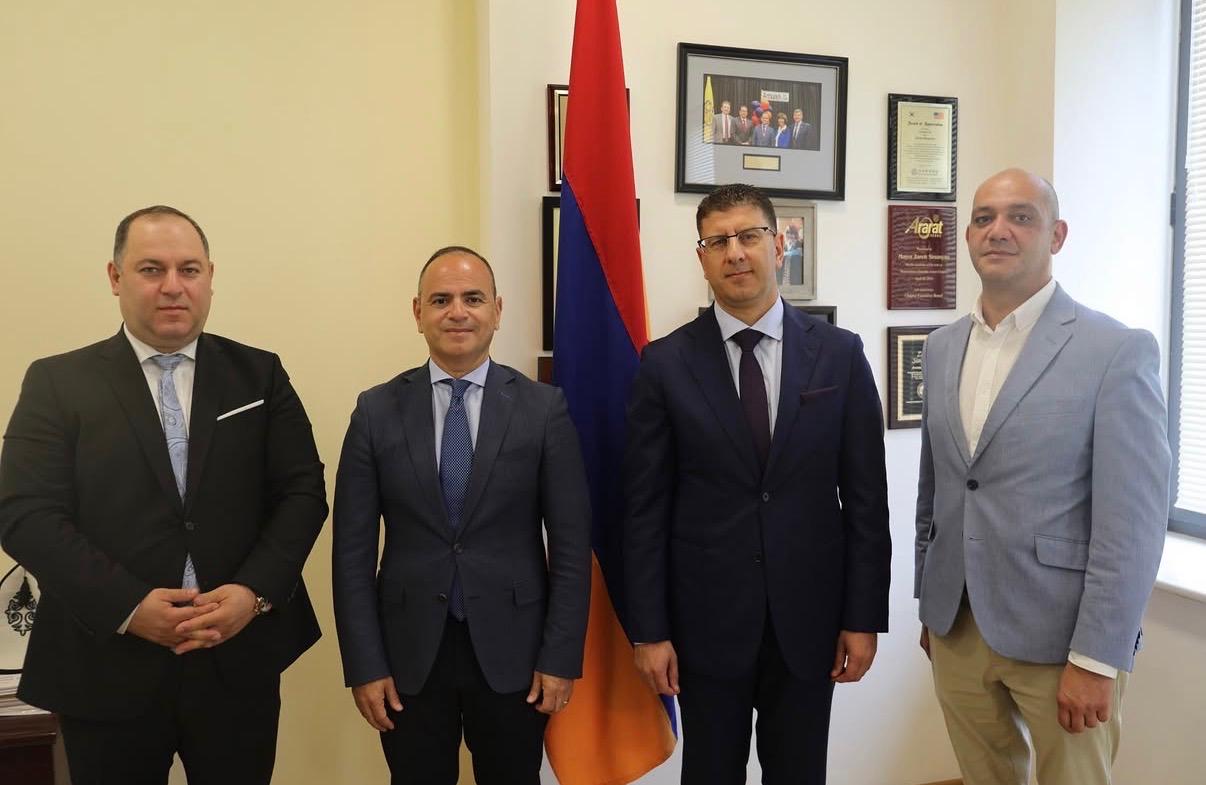 A bilateral meeting was held with Zareh Sinanyan, the High Commissioner for the Diaspora of the Republic of Armenia