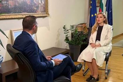 Външният министър пред bTV: България не блокира санкциите срещу Русия, а защитава националния си интерес  