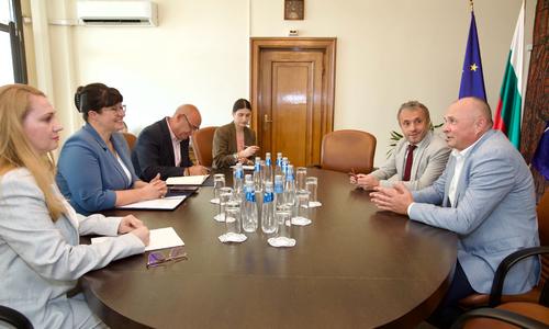 Заместник-министър Ташева се срещна с делегация на Ефория „Зограф“