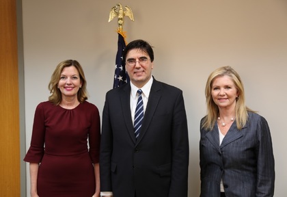 Ambassador Tihomir Stoytchev met the Bulgarian participants in the program  sponsored by Southwestern in Nashville   