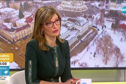 Екатерина Захариева: Проблемът с Република Северна Македония е, че не изпълняват договора ни