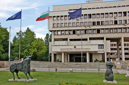 Информация за българските граждани, пътуващи по шосе през Сърбия и Хърватия